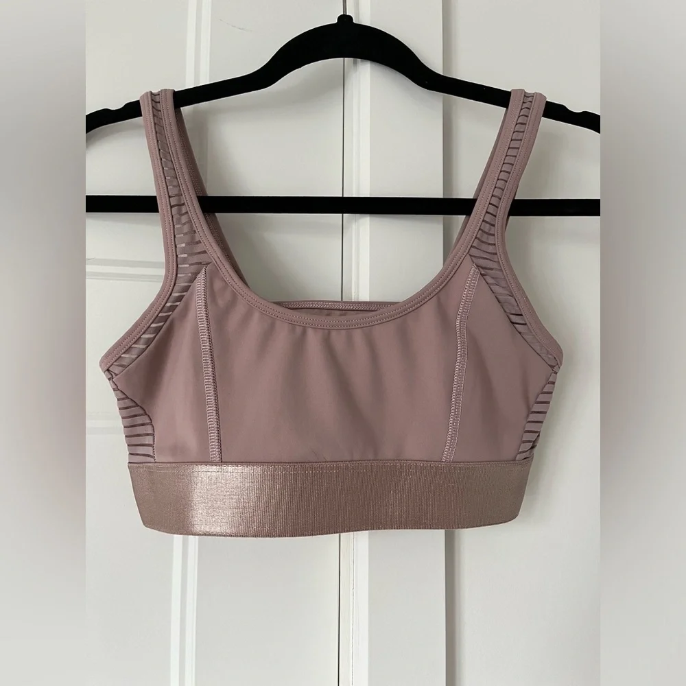 BELOFORTE & JED NORTH
PRE-OWNED | SET Bra & Capri Pants
NWOT Sparkly Leggings - Picture 10 of 13